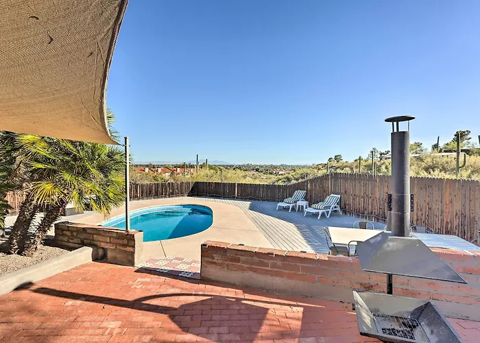 Oasis 'la Casa De Palmas' W/ Pool! Tucson